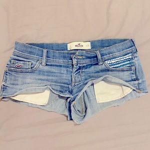 Hollister Denim Shorts Size w26